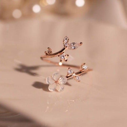Petal Glow Ring
